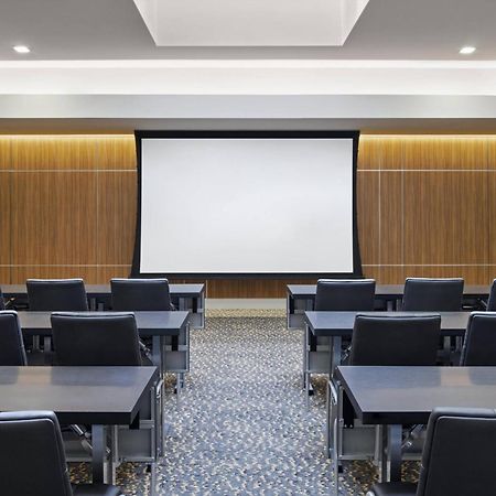 Ac Hotel By Marriott Louisville Downtown Екстериор снимка