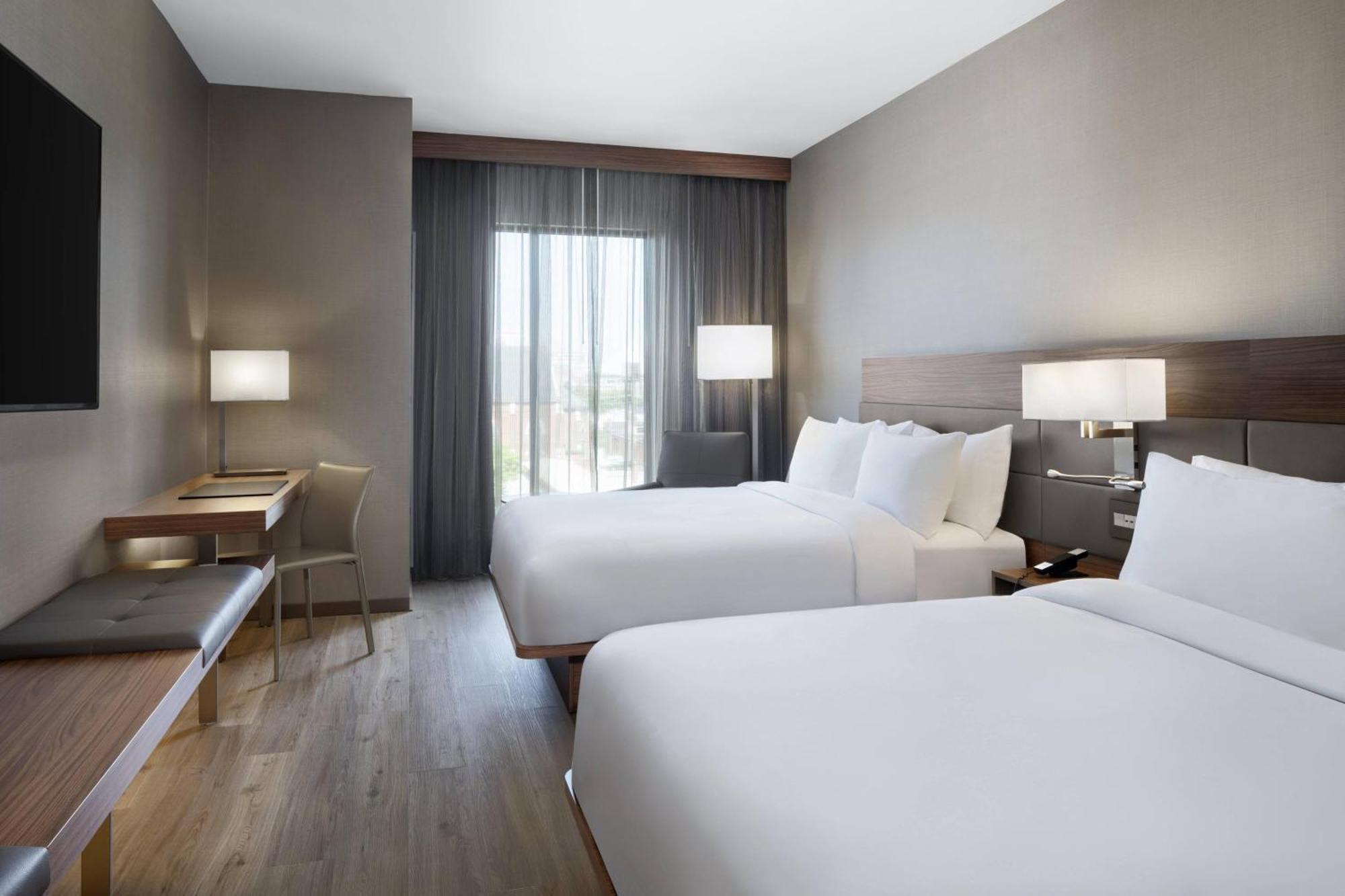 Ac Hotel By Marriott Louisville Downtown Екстериор снимка