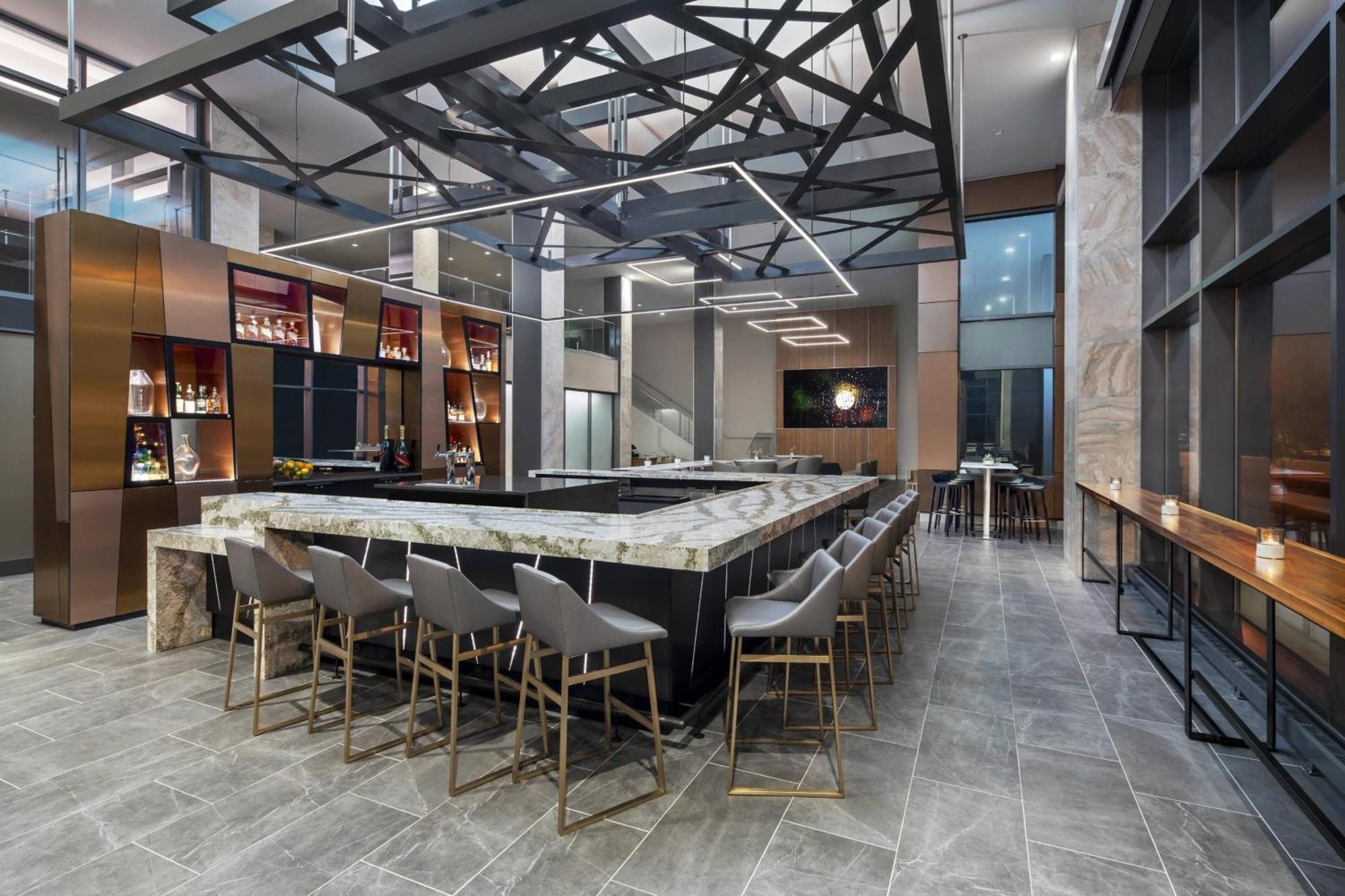 Ac Hotel By Marriott Louisville Downtown Екстериор снимка